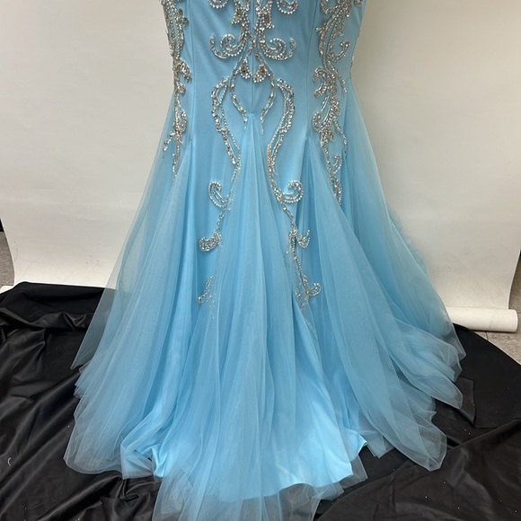 Montage by MON Cheri mermaid mock neck embroidered low back long gown - Picture 10 of 16